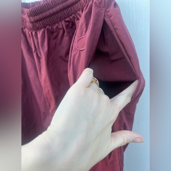 VTG 90s Champion Swishy Maroon Jogger Pants w/zip up ankles & cotton lining • L - Picture 7 of 12